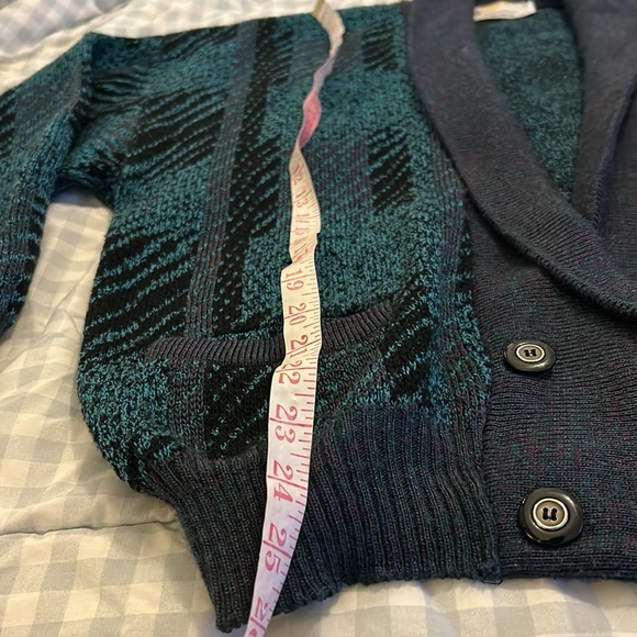 London Fog Vintage Dolman Sleeve Cardigan - Picture 6 of 7